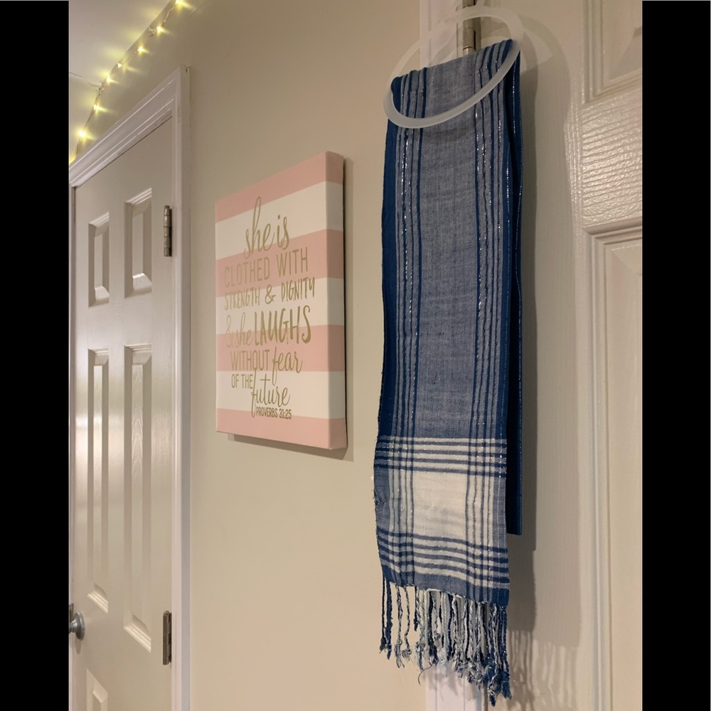 La Moda Navy Blue scarf